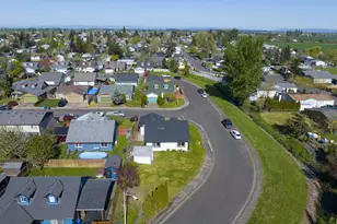 860 Peckner St, Gervais, OR 97026 - Photo 9