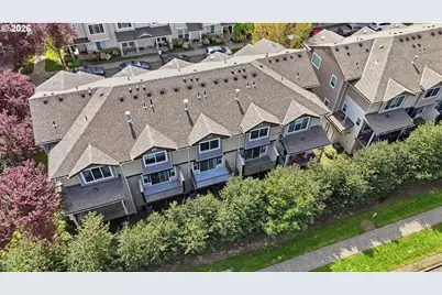 10525 NE Cedar Falls Loop, Hillsboro, OR 97006 - Photo 45