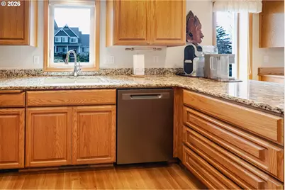 1115 Skookum Dr, Silverton, OR 97381 - Photo 15