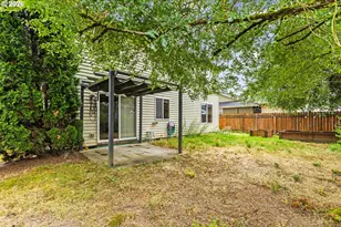 908 SE Clark Ave, Battle Ground, WA 98604 - Photo 11