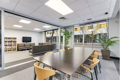 1125 NW 9th Ave #526, Portland, OR 97209 - Photo 21