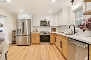 612 Holmes Ln, Oregon City, OR 97045 - Photo 17