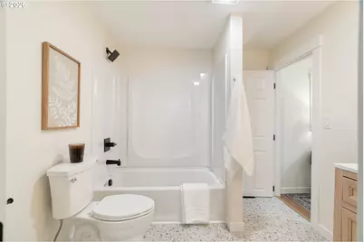 612 Holmes Ln, Oregon City, OR 97045 - Photo 25