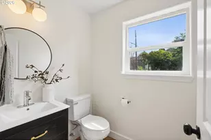 10214 N Midway Ave, Portland, OR 97203 - Photo 21
