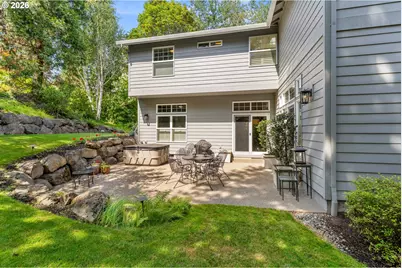 14261 Uplands Dr, Lake Oswego, OR 97034 - Photo 35