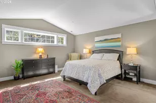 14261 Uplands Dr, Lake Oswego, OR 97034 - Photo 21