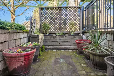 8682 N Willamette Blvd, Portland, OR 97203 - Photo 21