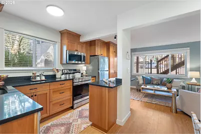 8682 N Willamette Blvd, Portland, OR 97203 - Photo 11