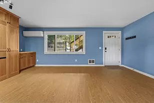 8682 N Willamette Blvd, Portland, OR 97203 - Photo 5