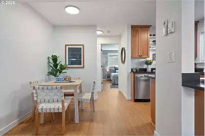 8682 N Willamette Blvd, Portland, OR 97203 - Photo 23