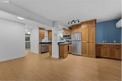 8682 N Willamette Blvd, Portland, OR 97203 - Photo 17