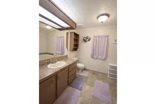 17442 NE Glisan St, Portland, OR 97230 - Photo 15