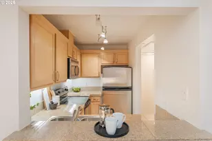 1500 SW Park Ave, Portland, OR 97201 - Photo 7