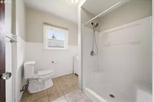 1804 Division St, Camas, WA 98607 - Photo 27