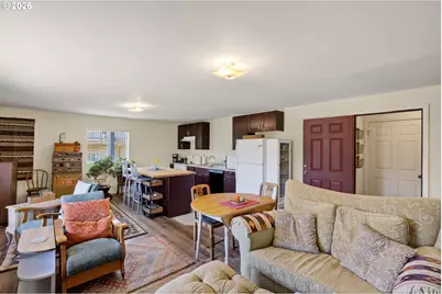 938 Hood View Ct, Hood River, OR 97031 - Photo 41