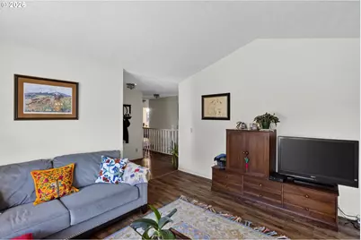 938 Hood View Ct, Hood River, OR 97031 - Photo 7