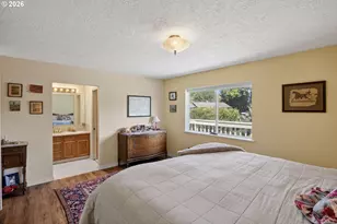 938 Hood View Ct, Hood River, OR 97031 - Photo 15