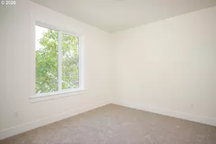 99 NE 78th Ave, Portland, OR 97213 - Photo 13