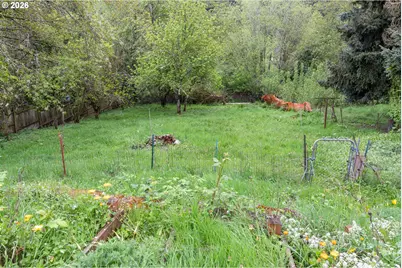 765 775 SE Roberts Ave, Gresham, OR 97080 - Photo 9