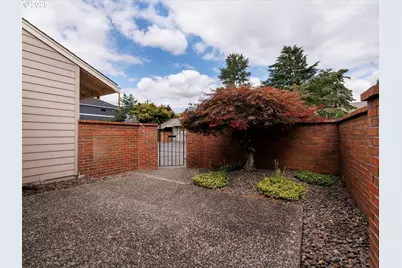 13080 SW Carmel St, King City, OR 97224 - Photo 5