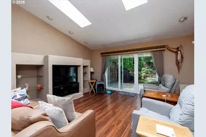 13080 SW Carmel St, King City, OR 97224 - Photo 9