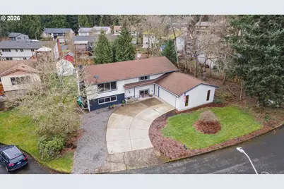 2024 SE Spruce Ave, Gresham, OR 97080 - Photo 3