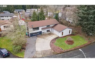 2024 SE Spruce Ave, Gresham, OR 97080 - Photo 3