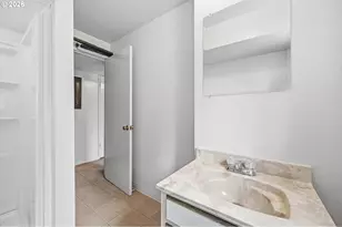 2024 SE Spruce Ave, Gresham, OR 97080 - Photo 29