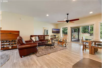 36 Lonesome Pines Dr, Trout Lake, WA 98650 - Photo 11