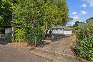 6144 N Willamette Blvd, Portland, OR 97203 - Photo 27