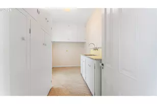 812 E 2nd St, Coquille, OR 97423 - Photo 27