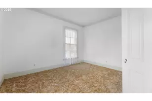 812 E 2nd St, Coquille, OR 97423 - Photo 37