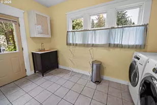 538 McClure Ave, Astoria, OR 97103 - Photo 13