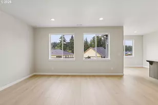 10257 SE Vradenburg Rd, Happy Valley, OR 97086 - Photo 9