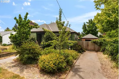 245 SE 108th Ave, Portland, OR 97216 - Photo 1