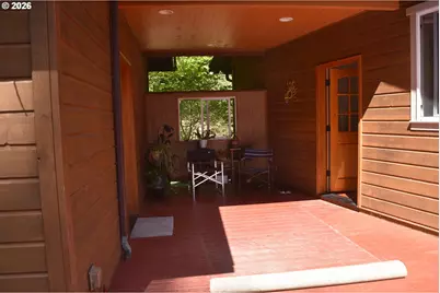 25811 Siuslaw River Rd, Lorane, OR 97451 - Photo 21