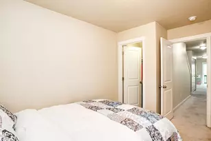 8996 SE Chloe Ln, Happy Valley, OR 97086 - Photo 27