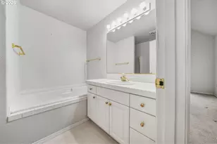 22070 SW Grahams Ferry Rd, Tualatin, OR 97062 - Photo 21