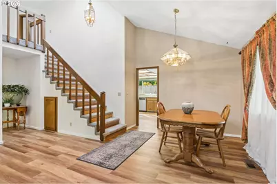 2259 SE Lindenbrook Ct, Milwaukie, OR 97222 - Photo 9