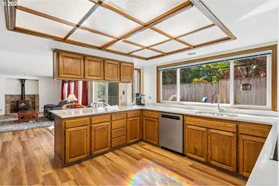 2259 SE Lindenbrook Ct, Milwaukie, OR 97222 - Photo 15