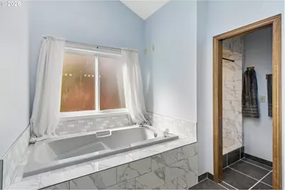 2259 SE Lindenbrook Ct, Milwaukie, OR 97222 - Photo 31