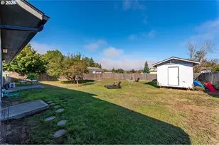 1654 Carlisle Ln, Myrtle Point, OR 97458 - Photo 31