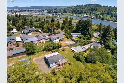 93736 Bay Park Ln, Coos Bay, OR 97420 - Photo 33
