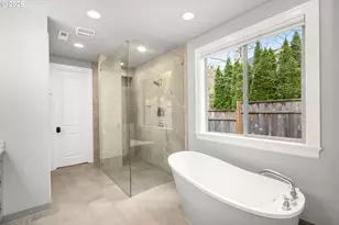 2126 Wembley Pl, Lake Oswego, OR 97034 - Photo 31