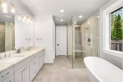 2126 Wembley Pl, Lake Oswego, OR 97034 - Photo 29