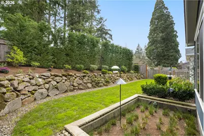 2126 Wembley Pl, Lake Oswego, OR 97034 - Photo 21