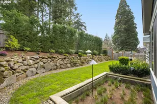 2126 Wembley Pl, Lake Oswego, OR 97034 - Photo 21