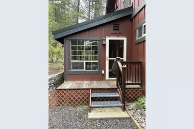 141245 Red Cone Dr, Crescent Lake, OR 97733 - Photo 3