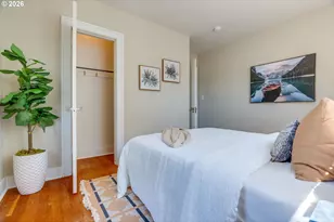 405 SE 85th Ave, Portland, OR 97216 - Photo 11