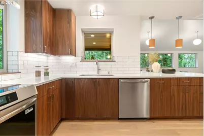 3105 NW Blue Sky Ln, Portland, OR 97229 - Photo 7